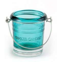 Few Yankee candle sale items (orders under £30 - £2.99 del) @ Love Aroma