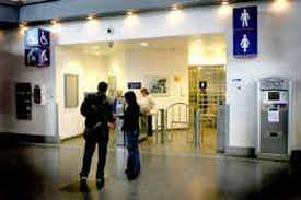 Manchester Piccadilly station satellite lounge toilets currently free (near platform 13&14, up travelator)
