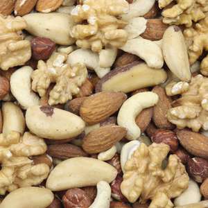 6kg of mixed nuts (hazelnuts, walnuts, cashews, almonds, brazil nuts) £48.60 inc free delivery Grape Tree