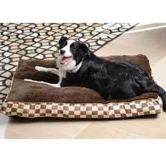 Kingpets Chequer Plush Mattress Dog Bed - 96 x 70cm @ Pet planet £19.99