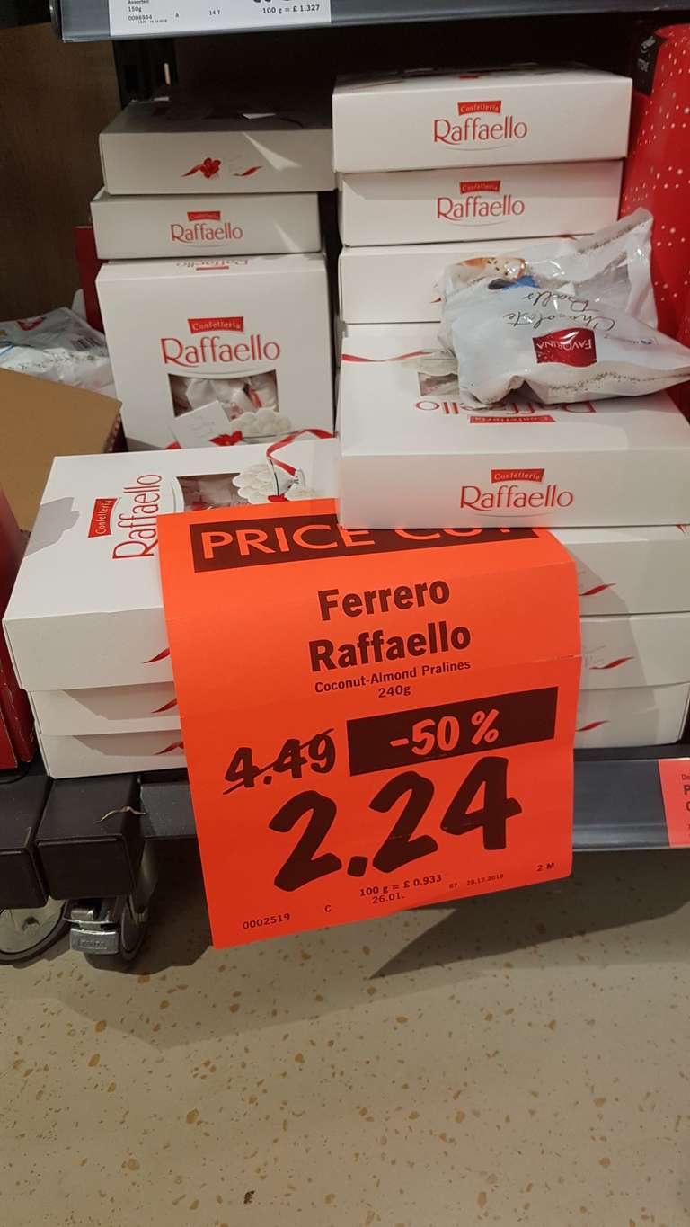 Ferrero Raffaello - Lidl - £2.24