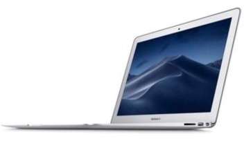 Apple MacBook Air (Mid 2017 Model) - £845 @ Studentcomputers