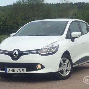 New RENAULT CLIO Hatchback 0.9 TCE 75 Play 5dr now £10399 - saving 24% @ New car discount.com