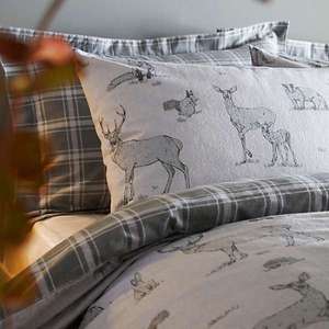 Forest Animals Brushed Cotton Pair Of Oxford Pillowcases £3 delivered with code @ Kaliedascope