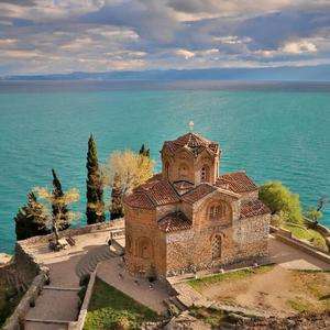 Return flights to Macedonia (Lake Ohrid) from Luton now £40 (Departing 20/4 - 1/5 Inc. taxes exc. checked baggage) at Momondo