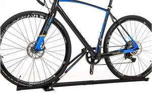 Peruzzo Deluxe lockable roof rack fitting for one bike for £22.95 delivered @ Tredz