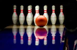 £5 for 1 Game of Bowling & a Small Burger Meal @ Tenpin