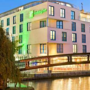 4* Holiday Inn London Camden Lock - TWO night stay for two people (inc Friday's) with daily breakfast + Bottle of Prosecco = £119 @ Groupon