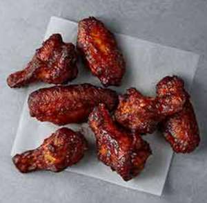 7 x Chicken Wings for £2 @ Dominos (Select Stores / min spend for delivery applies)
