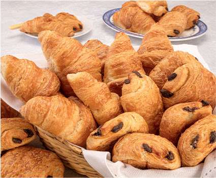 Kirkland Signature Breakfast Mini Pastries 30 Pack for £4.49 (in-store) @ Costco