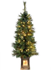 WeRChristmas Pre-Lit Victorian Pine Christmas Tree with 80 Warm White LED Lights, 4 feet/1.2 m - Green - £24.38 @ Amazon
