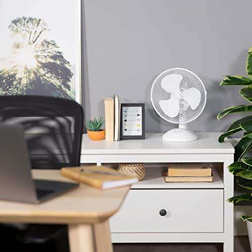 Russell Hobbs 9" Inch, Portable Desk Fan, 2 Speeds, Wide-Angled Oscillation, Quiet Operation, White £12.90 @ Amazon