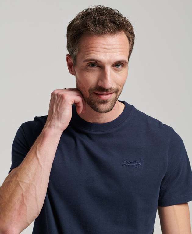 Superdry Mens Organic Cotton Essential Logo T-Shirt various colours + sizes (£8 for 1 or 2 for £12.80 using code) - Superdry