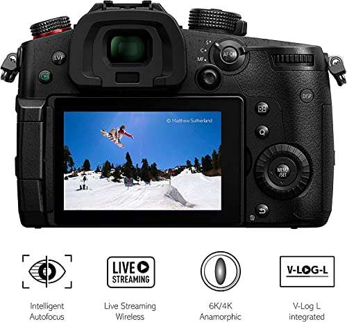 Panasonic LUMIX GH5M2 Mirrorless Camera with wireless live streaming + LEICA 12-60mm F2.8-4.0 lens + Additional Battery £1299 @ Amazon