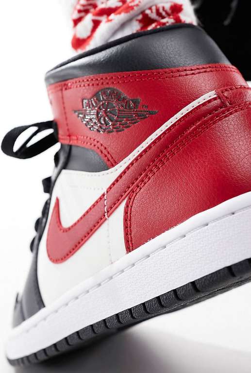 Air Jordan 1 Mid trainers in dark grey and gym red with code members (All sizes in stock)
