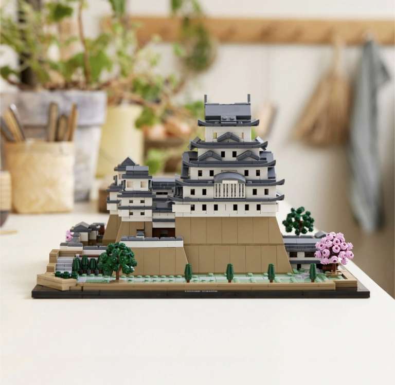 LEGO Architecture 21060 Himeji Castle (Same day click and collect)