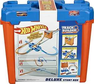 Hot Wheels Deluxe Stunt Box Giftable Set 15 Feet 36 Pieces Track Connectors and Curves, GGP93 - Amazon Exclusive @ Amazon