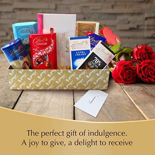 Lindt Official Large Chocolate Luxury Gift Hamper 1.4 kg - Special Selection in a Lindt Gift Box - £34.65 @ Amazon