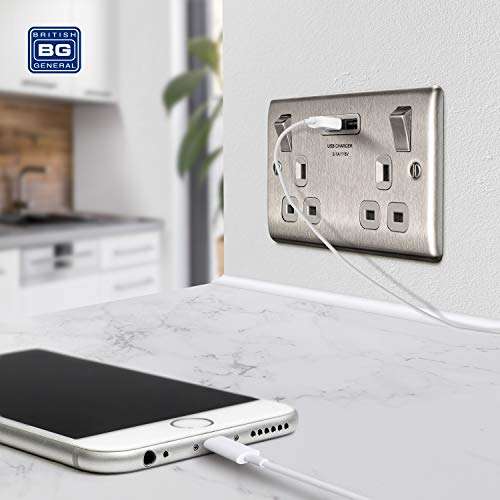 BG Electrical nbs22u3g Double Switched Fast Charging Power Socket with Two USB Charging Ports - £10.79 @ Amazon