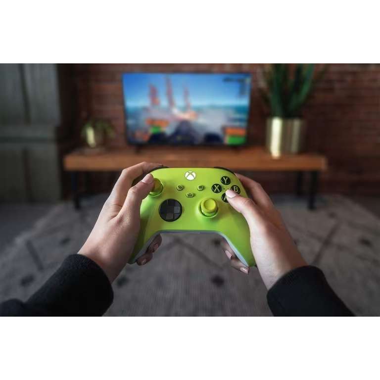 Xbox Wireless Controller - Electric Volt (Xbox Series X) with code @ thegamecollectionoutlet