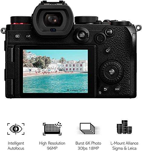Panasonic LUMIX DC-S5GR-KIT S5 Full Frame Mirrorless Camera body, 4K 60P Video Recording and Vlogging Grip - £1,027.80 @ Amazon
