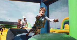 Tuff Nutterz - Indoor Inflatable Course - Surrey Sports Park
