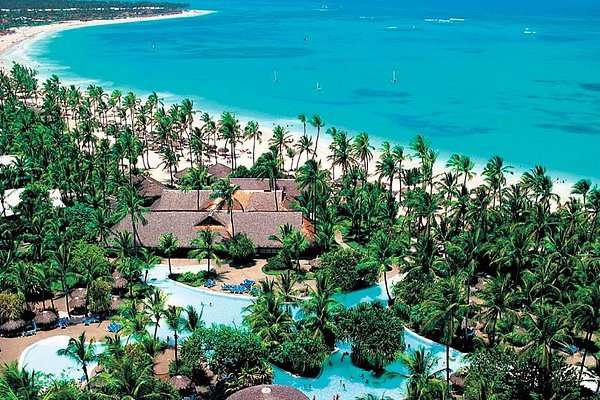 Return flights Gatwick to Dominican Republic - various dates in March for 14 nights £374pp @ TUI