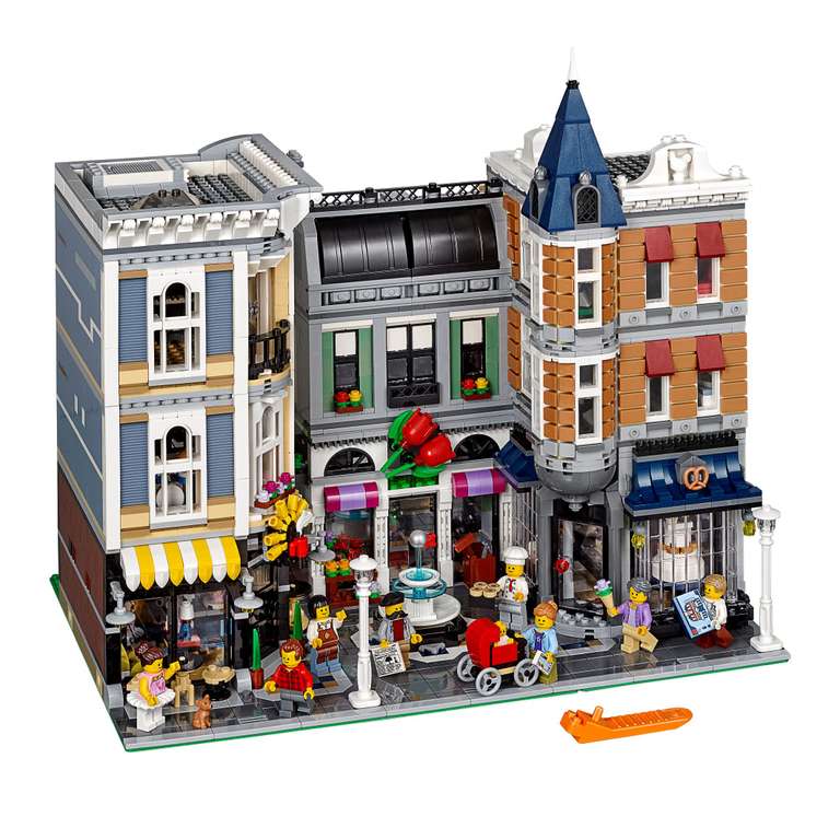 Lego Creator Expert Assembly Square Modular, Model 10255, £161.99 with code @ Hamleys