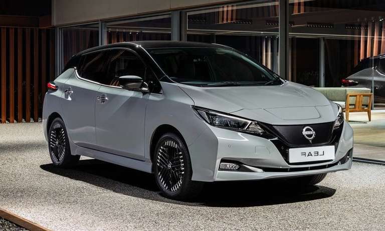 New Nissan Leaf Hatchback 110kW Tekna 39kWh 5dr Auto, Metallic - Gun Metal Paint, Part leather with ultrasuede and synthetic leather - Black
