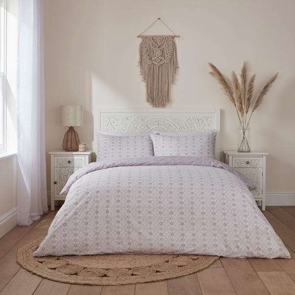 Rhianna Lilac Duvet Cover and Pillowcase Set Single Now £3 Double Now £5 Kingsize £6 with Free Click and Collect From Dunelm