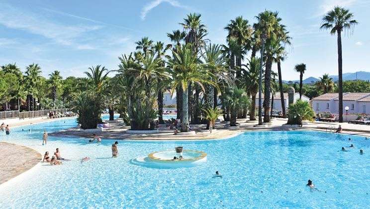 Easter Holidays - 6 Night Stay in La Baume, France (4* Holiday Park) + Return Flights - (2A/2C) - £92pp (£368 Total) @ Eurocamp / Ryanair