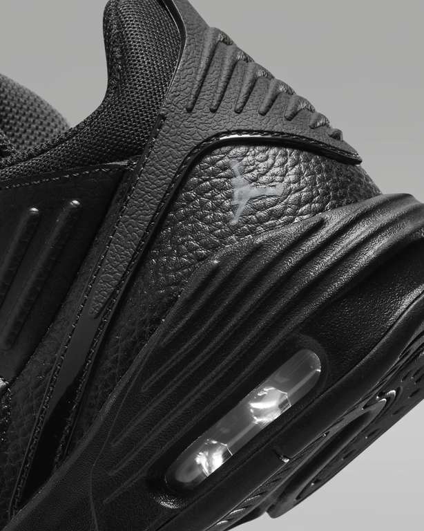 Jordan Max Aura 5 Older Kids' Leather Shoes, Black (Size: UK 3-6) - W/Unique Code (Nike Members)