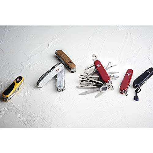 Victorinox Huntsman Swiss Army Pocket Knife £33.12 @ Amazon