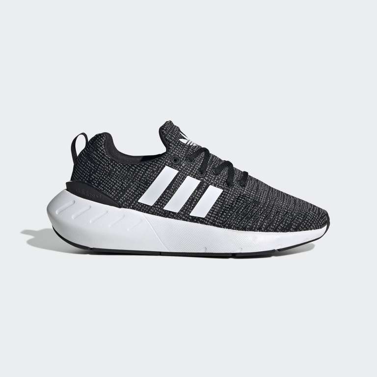Adidas Swift Run 22 Trainers Core Black £25 / 2 for £37.50 sizes 3 up to 6.5 Older Kids / Women's