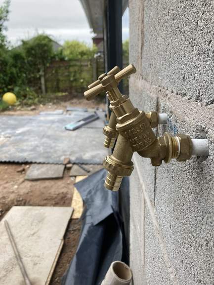 outside tap hose connector