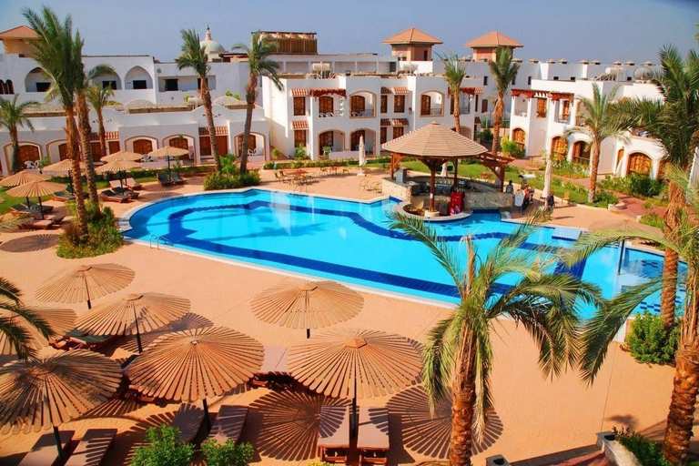 Cheap winter getaway to Sharm El-Sheikh. All inclusive. 21-28 Jan 2027. 2 Adults and Two children. From Luton. Coral Hills Resort