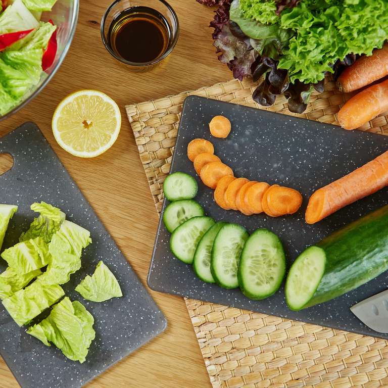 LIVAIA Chopping Board, Set of 3 (1 Large 20 x 30 cm & 2 Small 15 x 25 cm Cutting Boards) - W/Voucher sold by BeGreat Product FBA
