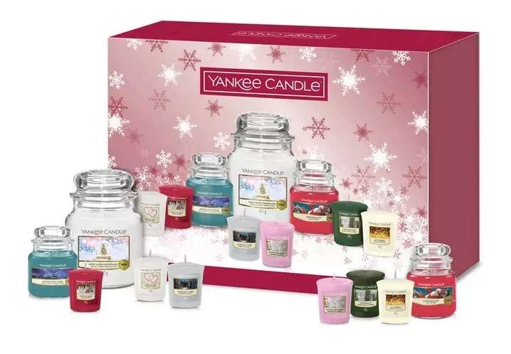 Yankee Candle Christmas Wow Set £27.50 Delivered with code @ Debenhams