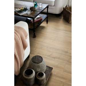 20% off all flooring (Eg Egger Home Honey Brook Oak 12mm Laminate Flooring for £15.20 per M2) with free delivery at Homebase