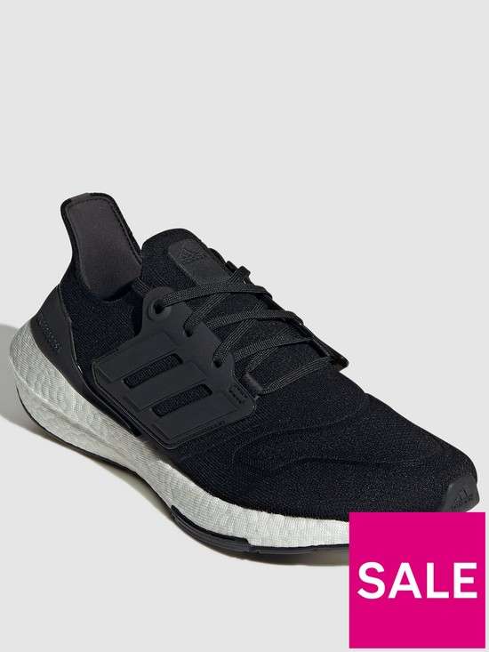 Adidas Ultraboost 22 Running Shoes - Black/White (Size 7) - £62.50 + £3.99 delivery @ Very