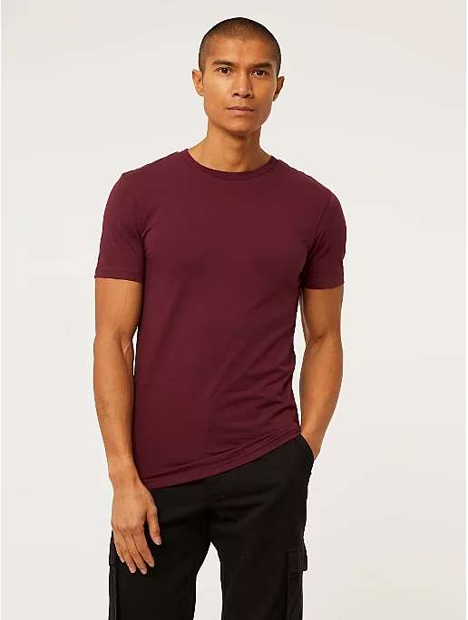 Burgundy Muscle Fit T-Shirt For £3 + Free Collection @ George (Asda)