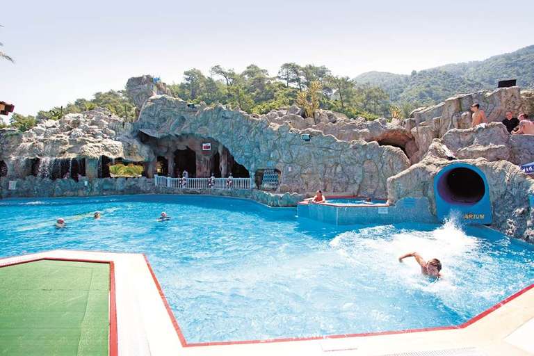 Solo 4* Grand Aquarium Turkey - 1 Adult 7 nights, Stansted flights 22kg Luggage & Transfers, 2nd May = £293 With Code @ Jet2Holidays
