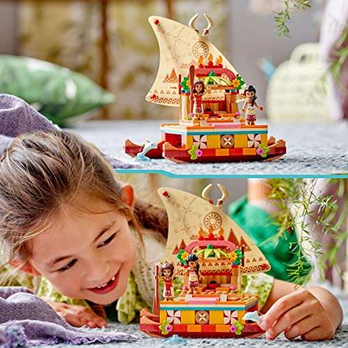 LEGO 43210 Disney Princess Moana's Wayfinding Boat Toy with Moana and Sina Mini-Dolls plus Dolphin Figure