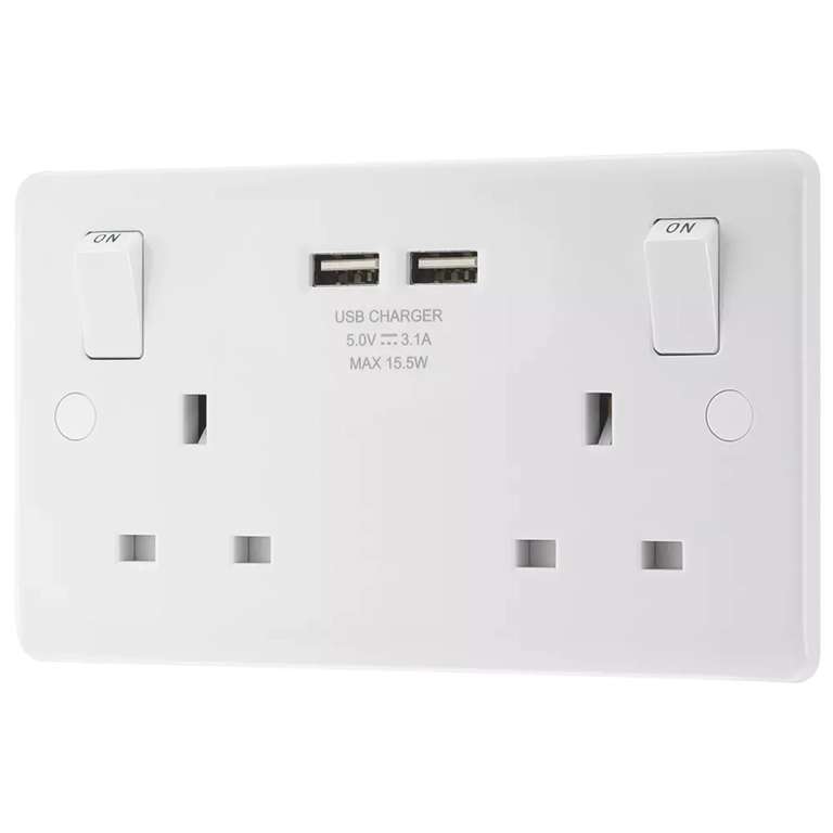 Lap 13A 2-gang Sp Switched Socket + 3.1A 2-outlet Type A Usb Charger White - 2 for £15.00 + Free click and collect @ Screwfix