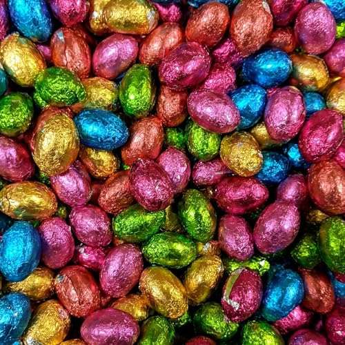 1kg Colourful Mini Easter Eggs - Sold By Topline Retail FBA