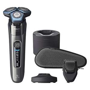 Philips Shaver Series 7000 Dry and Wet Electric Shaver (Model S7788/59) £154.99 Amazon