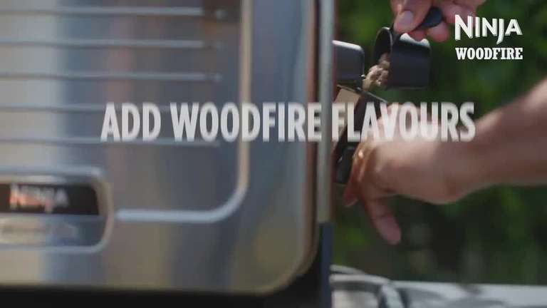 Ninja Woodfire Outdoor Pizza Oven & Smoker, Pizza Peel & Cover OO101UKQ
