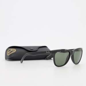 Ray Ban Black Round Sunglasses £50 + £4.99 delivery @ TK Maxx