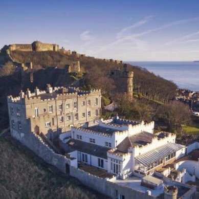 The Castle By The Sea (Scarborough) - One Night for Two people w/ Breakfast + Bottle Wine (2 nts w/ breakfast & dinner 1st nt £134) w/ code