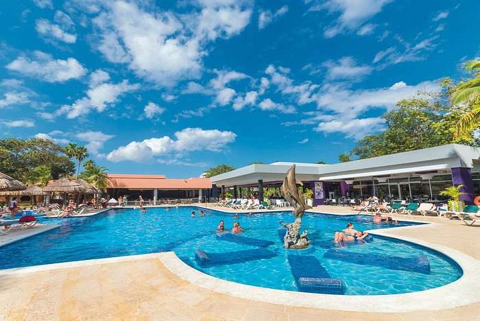 14 Nights AI 5 star official rating Mexico £1148.78 pp from Manchester 16th April - Riu Lupita Playacar, Mexico - Tui package for 2 - w/Code